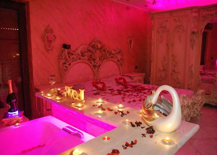 Daire Gold Luxury